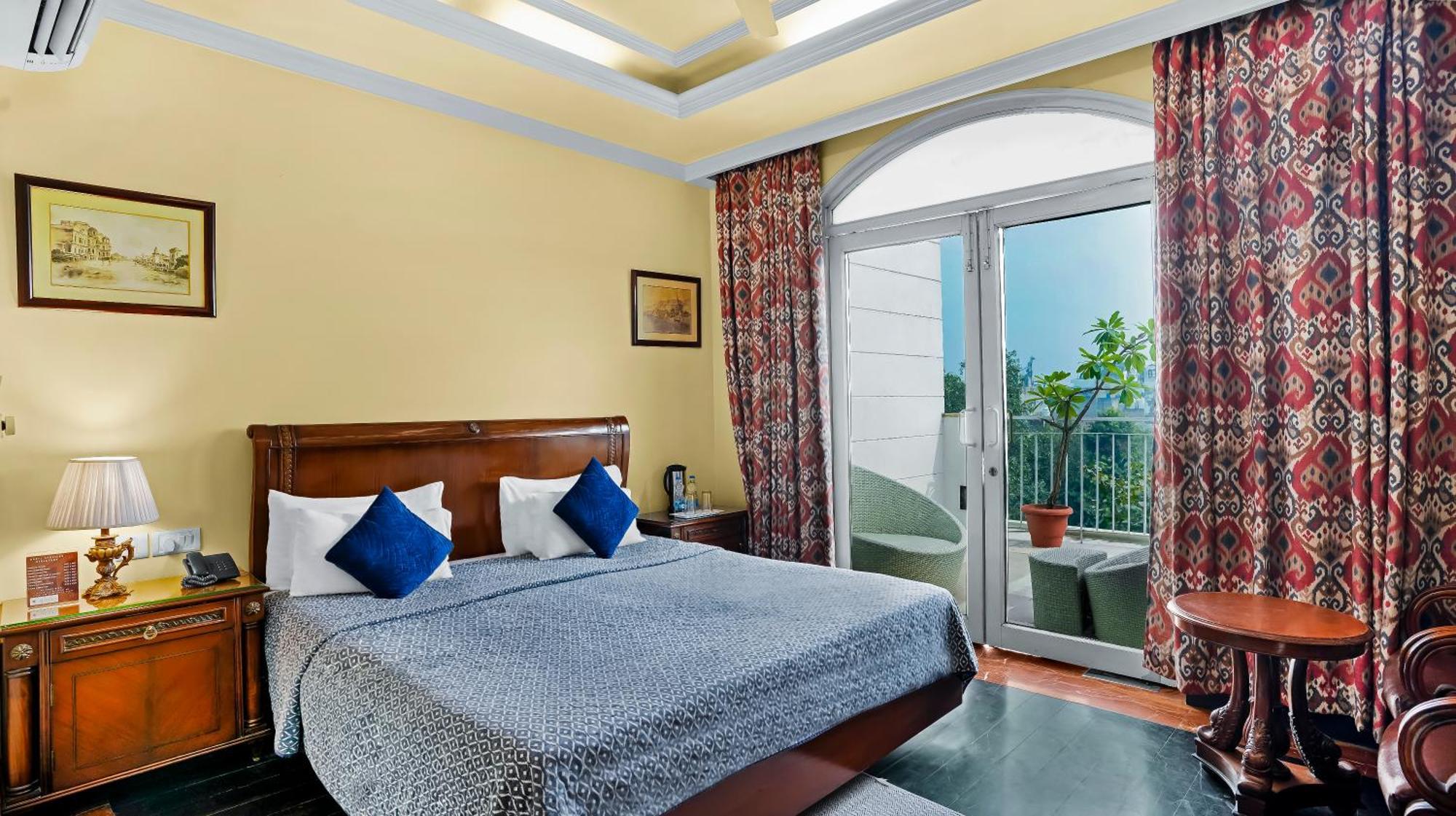 Hotel Ajanta - Colonial Charm Award Winning Luxury In The Heart Of The New Delhi