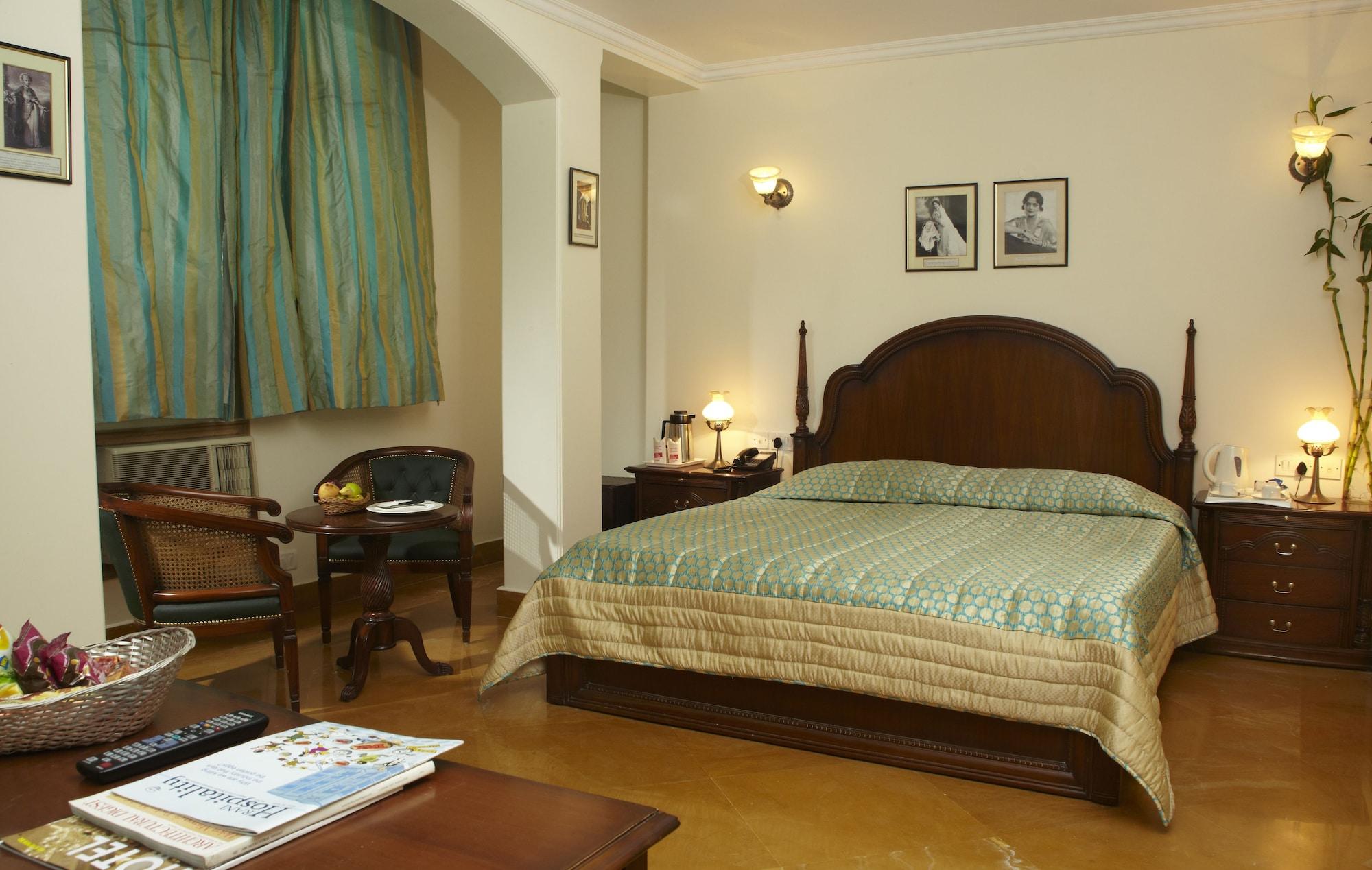 Ajanta - Free Airport Pick Up Service Hotel